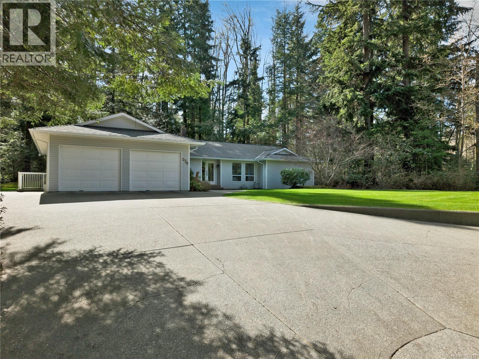 4 bed 3 bath single family at 670 Homewood Rd — $1,899,900