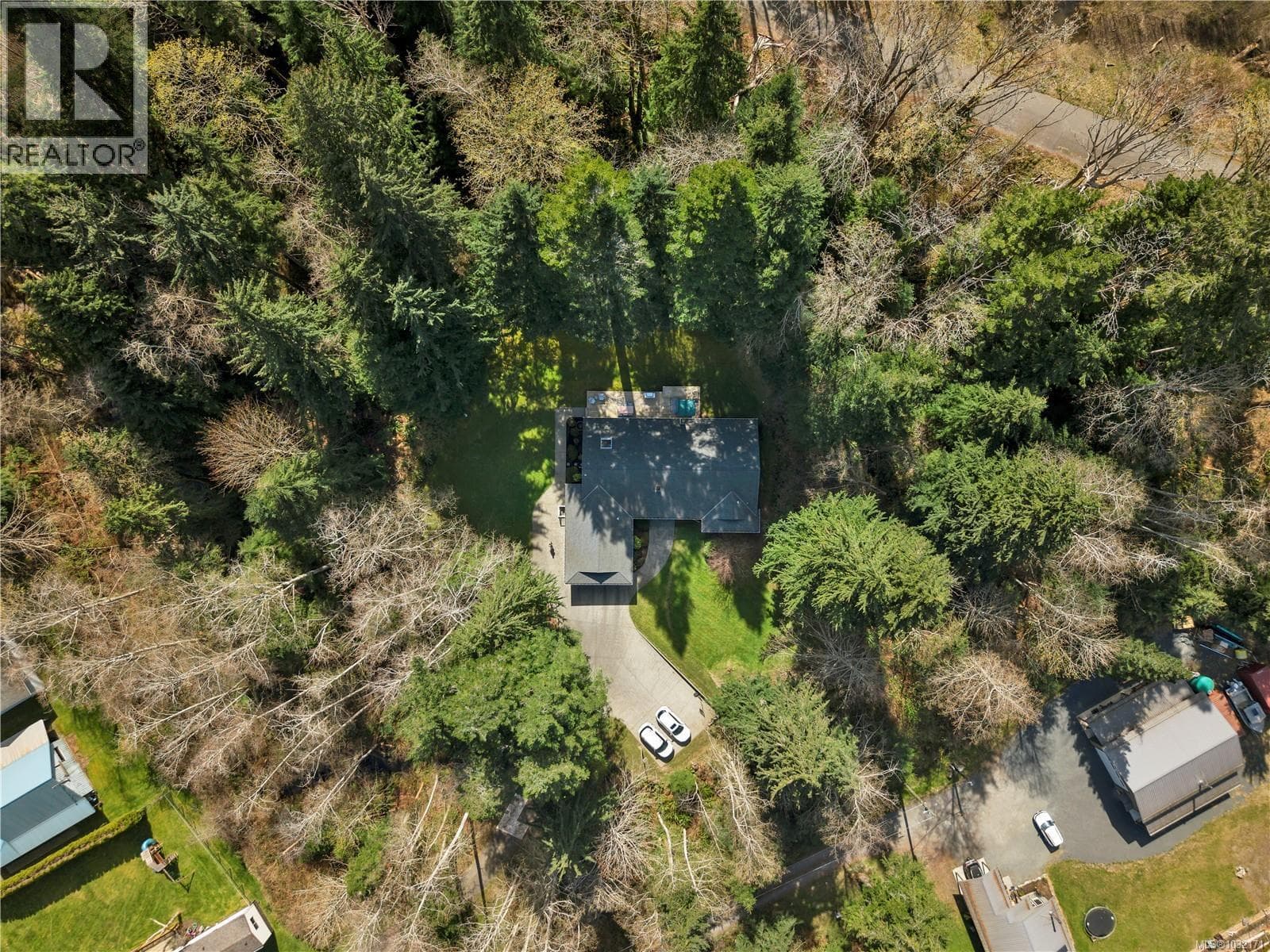 670 Homewood Rd photo 5