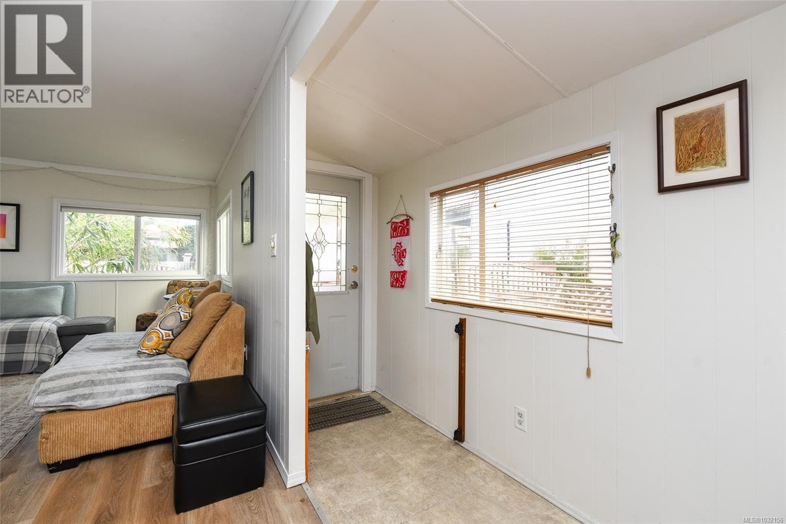 2723 Penrith Ave photo 3
