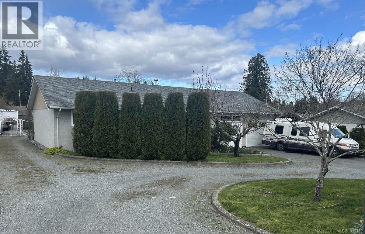 3067 Sherman Rd photo 3