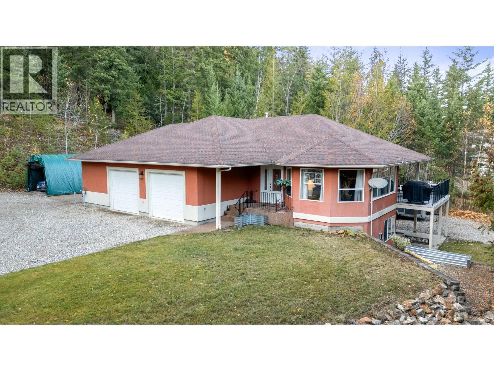 307 Partridge Road photo 3