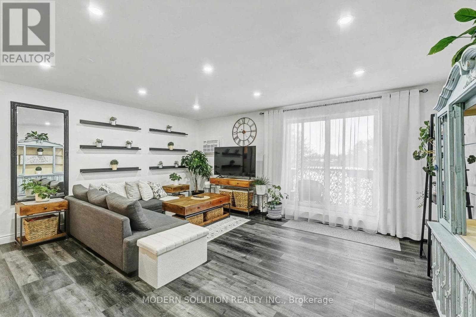 308 - 563 MORNINGTON AVENUE photo 5