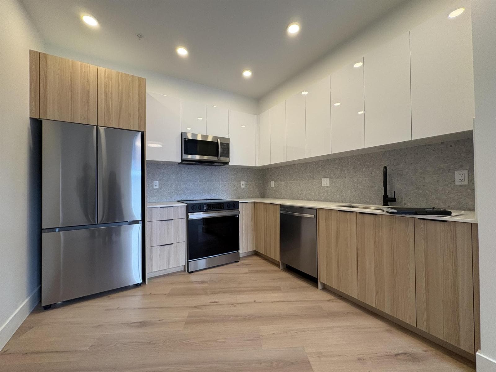 2 bed 1 bath single family at 622 20769 FRASER HIGHWAY — $569,000