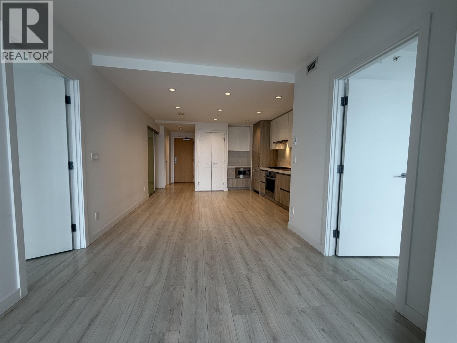 2 bed 2 bath single family at 3008 6080 MCKAY AVENUE — $828,000