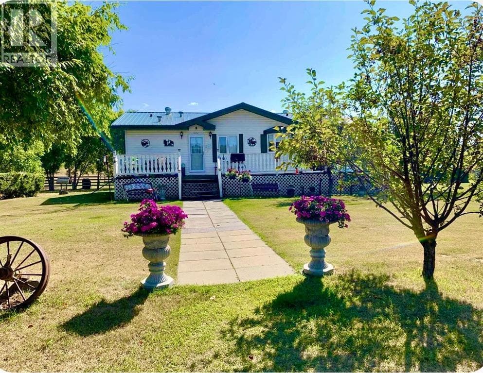 2 bed 2 bath single family at 64455 Range RD 114 Range — $610,000