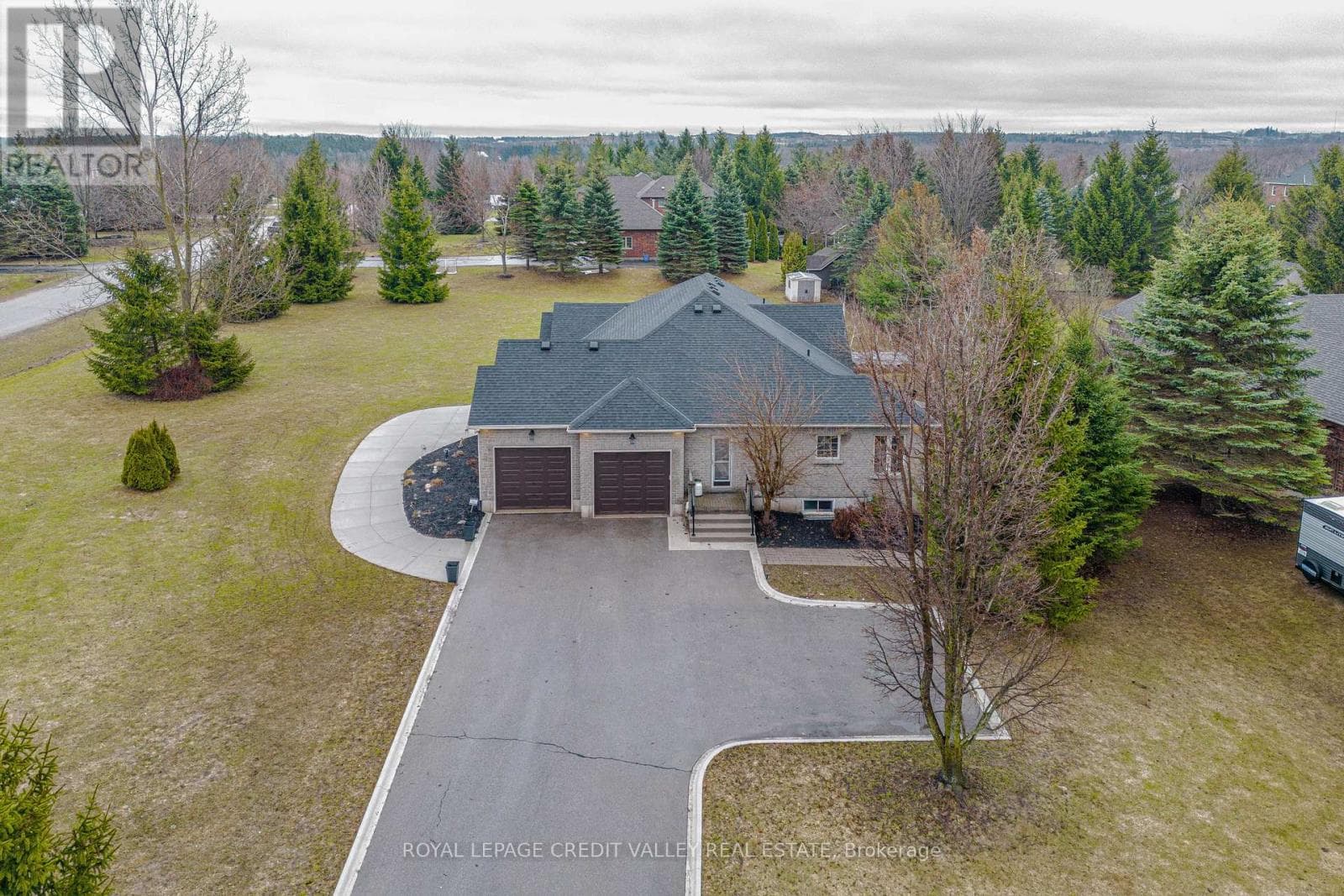 48 RAYBURN MEADOWS ROAD photo 5