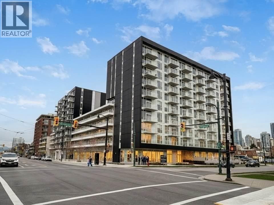 1 bed 1 bath single family at 261 5189 EARLES STREET — $688,000