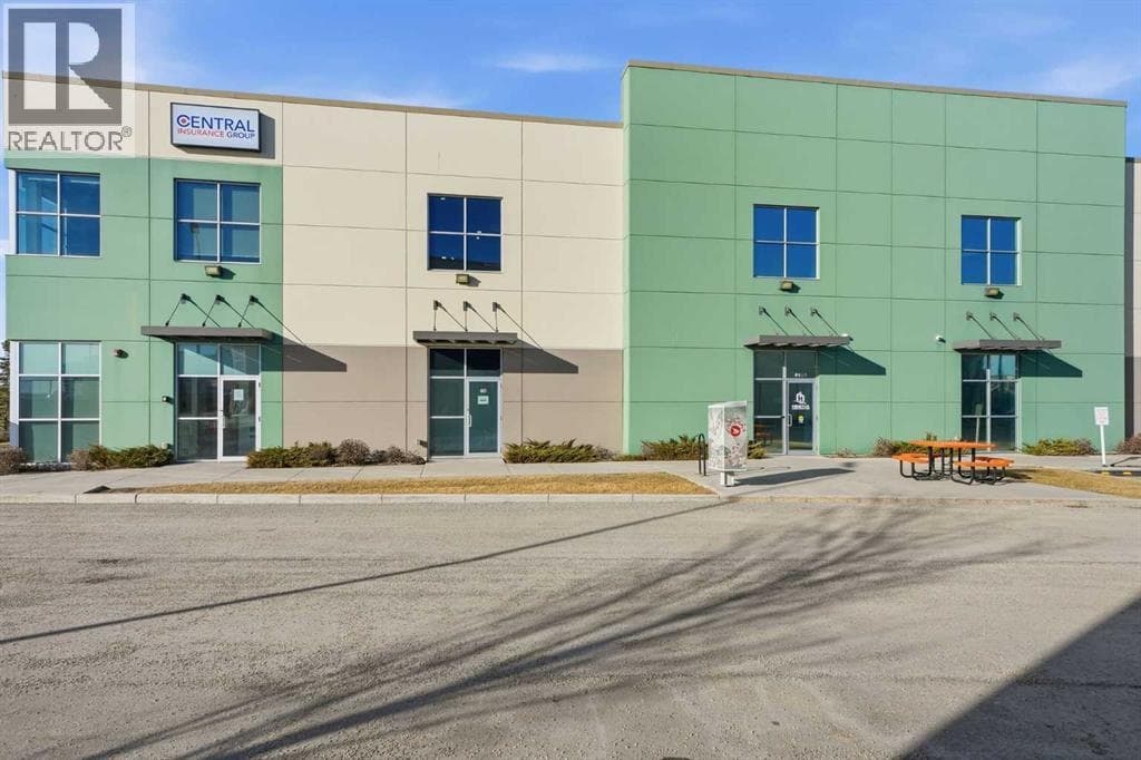 industrial at 118, 10748 74 Street SE — $565,000