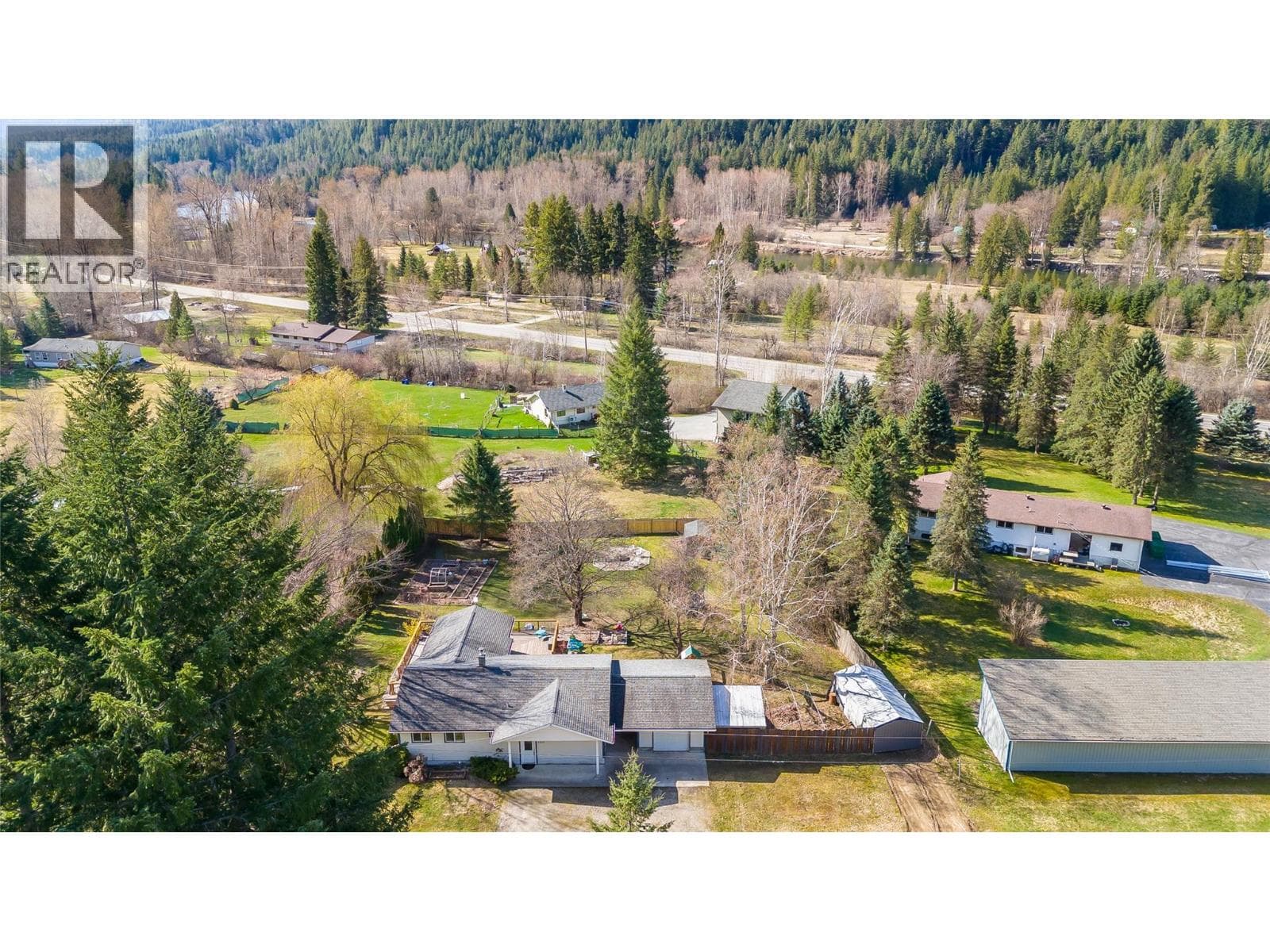 2451 CUNNINGHAM Road photo 5