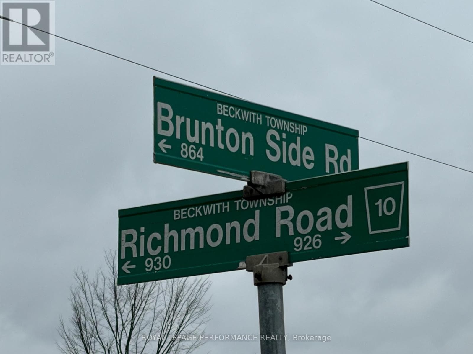 789 BRUNTON SIDE ROAD photo 2