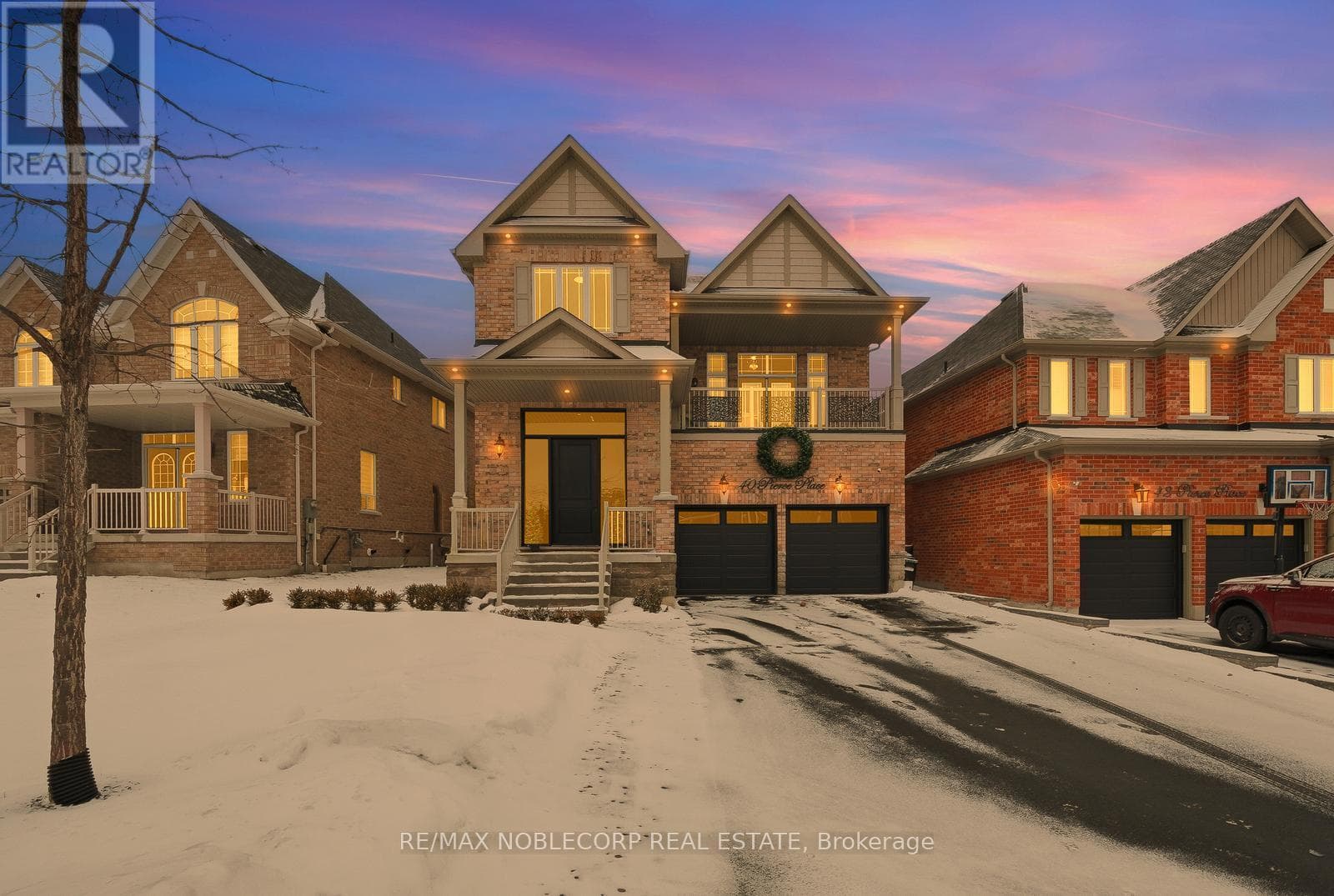 40 PIERCE PLACE photo 2