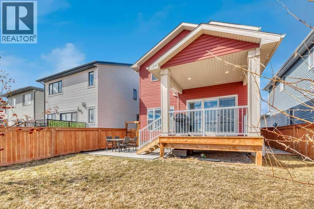 261 Wildrose Drive photo 5