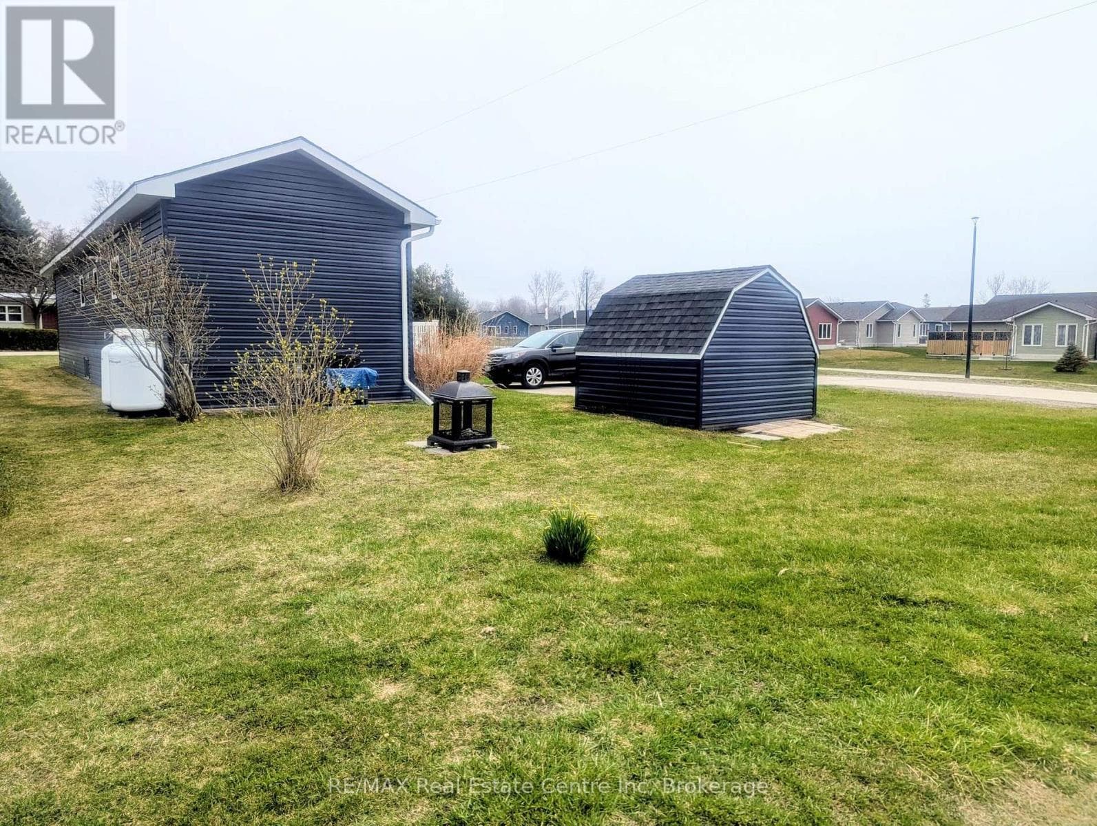 27 CRANBERRY DRIVE N photo 4