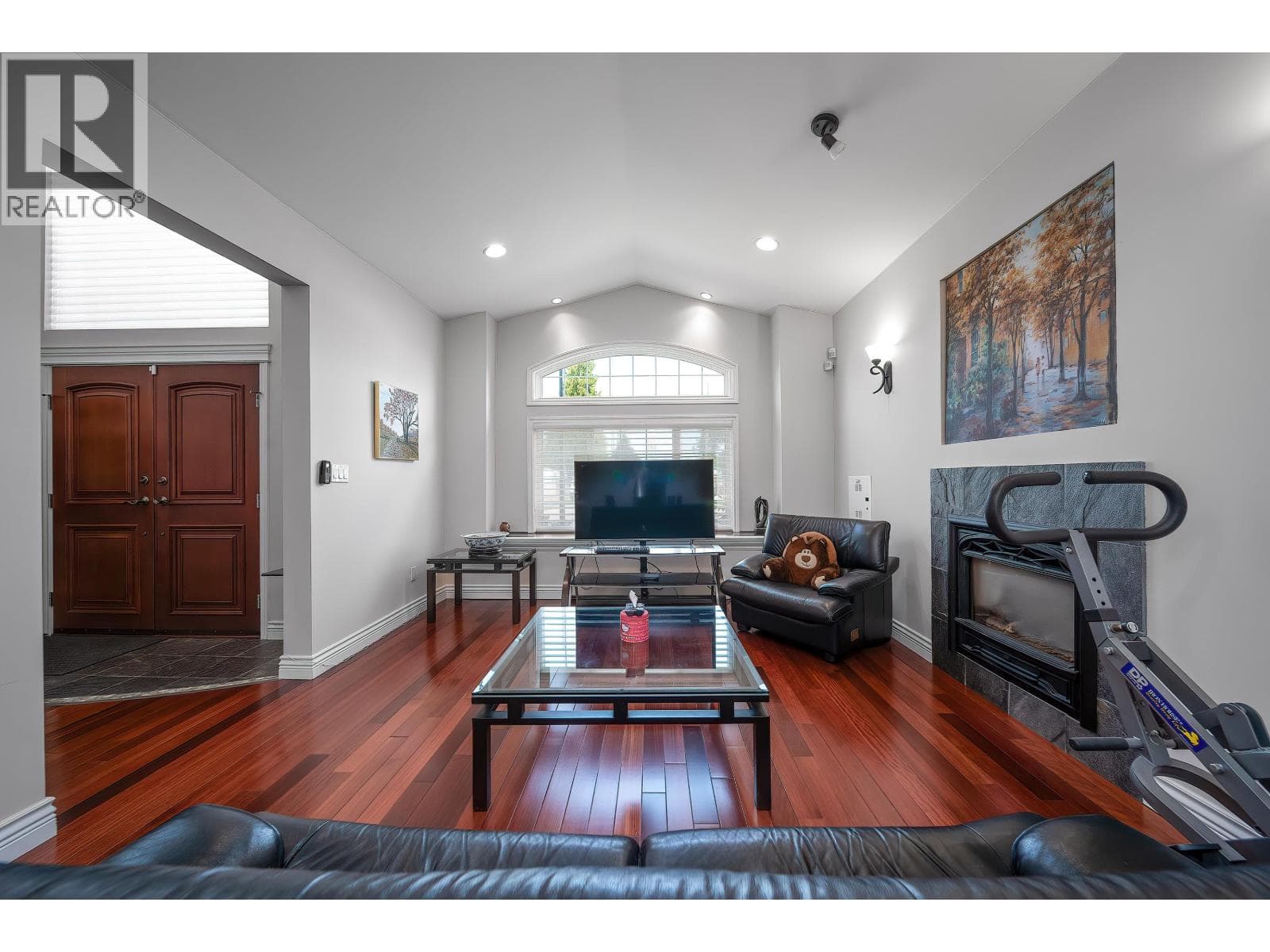 1312 TENTH STREET photo 5