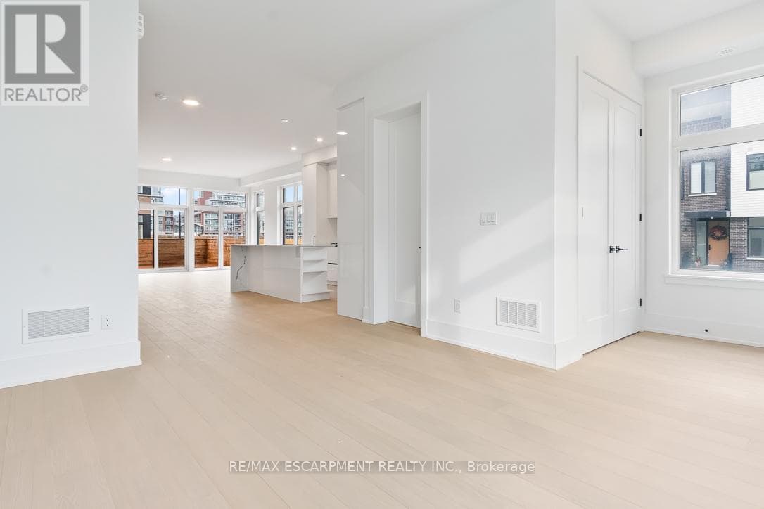 19 - 20 LOU PARSONS WAY photo 3