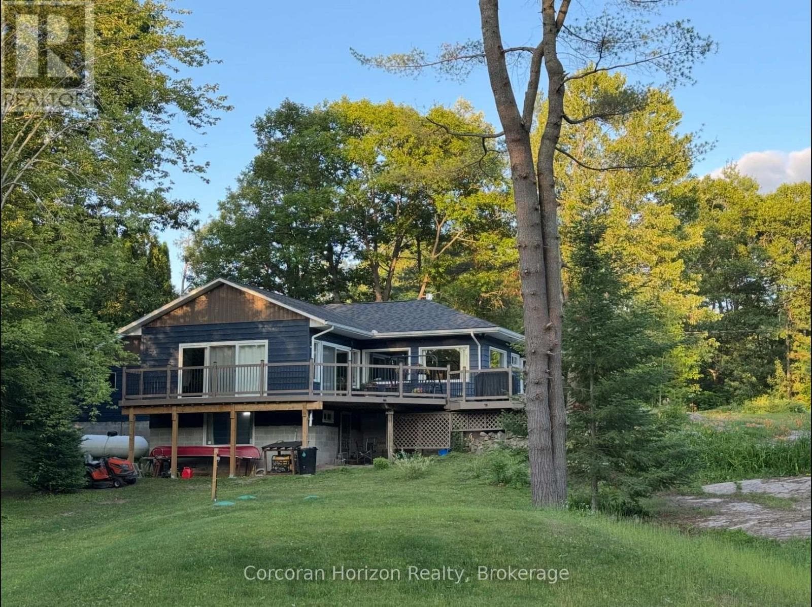 3 bed 2 bath single family at 3000 WHELAN WAY — $950,000