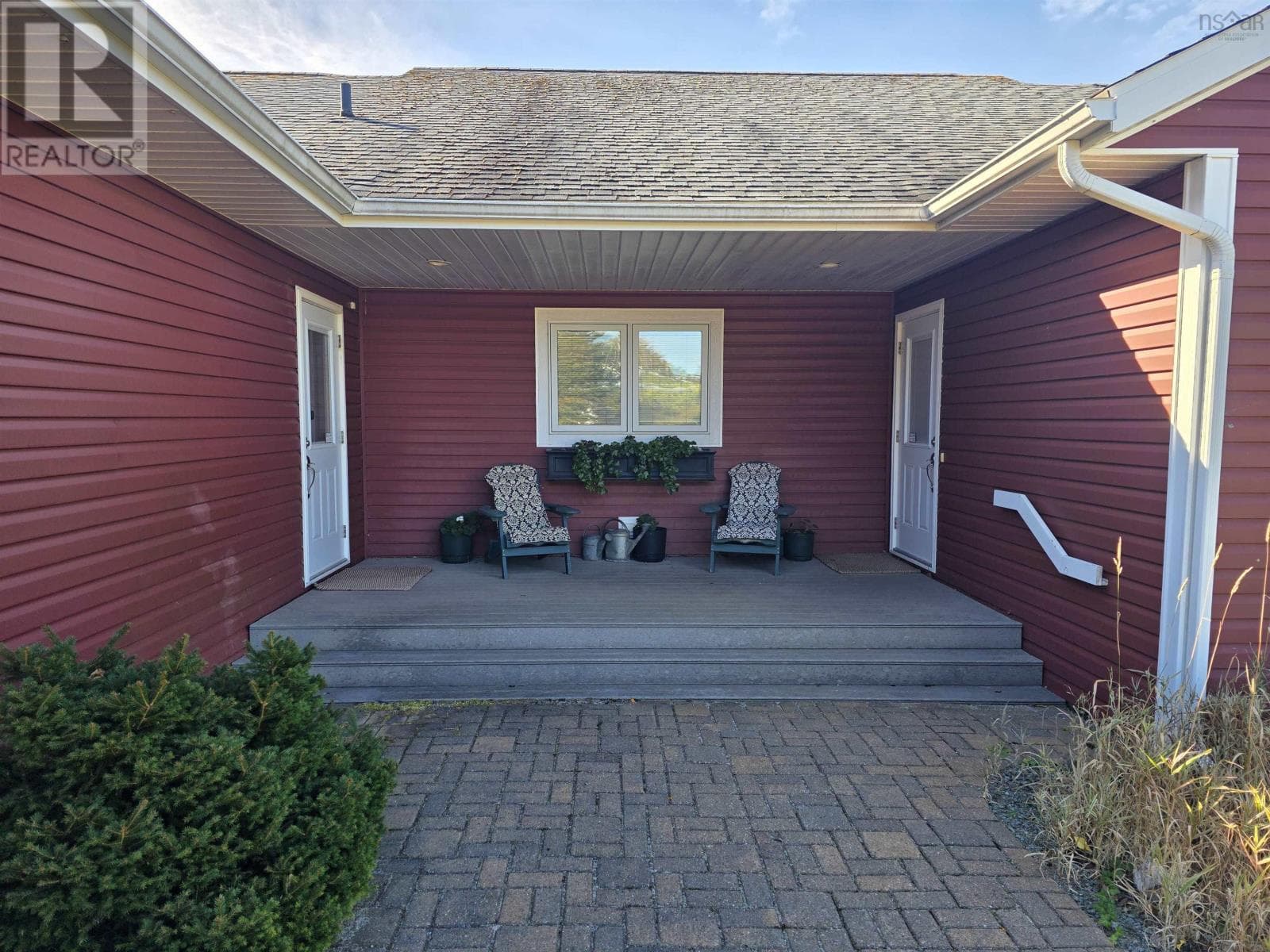 11 Wharf Road photo 3