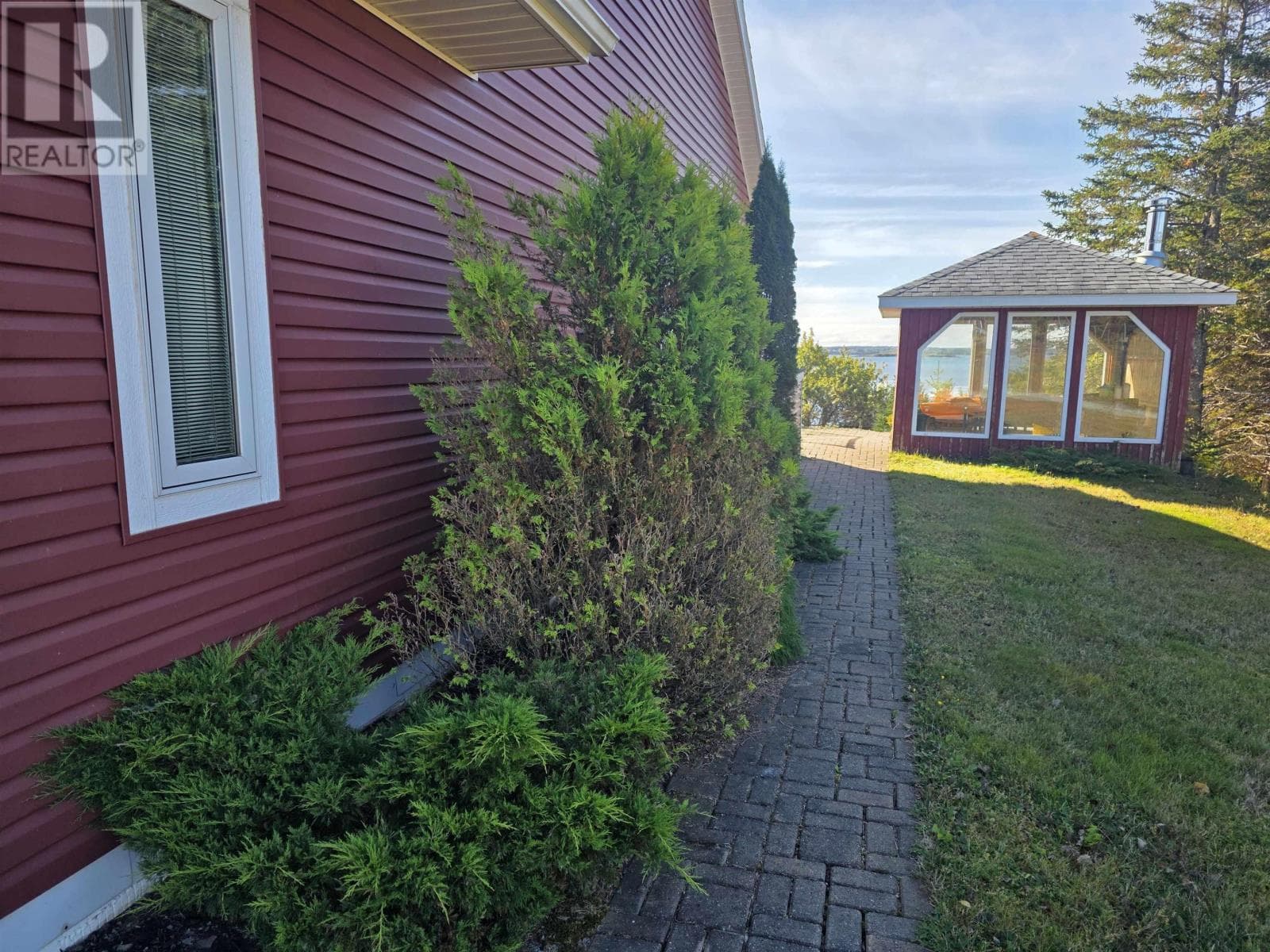 11 Wharf Road photo 5