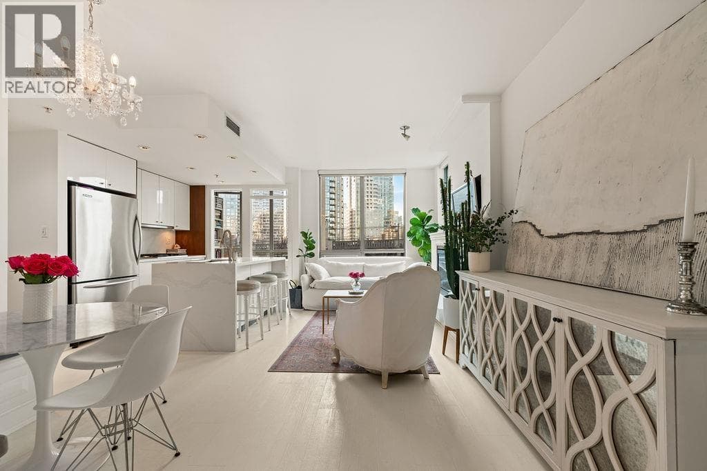 1 bed 1 bath single family at 601 1005 BEACH AVENUE — $775,000