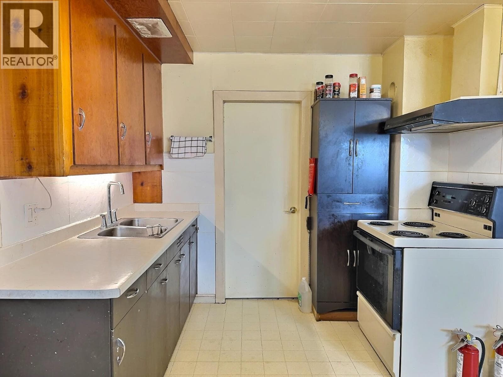 213 Bell Street photo 5