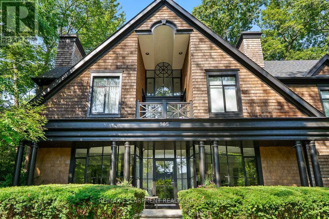 4 bed 5 bath single family at 905 SANGSTER AVENUE — $3,499,900