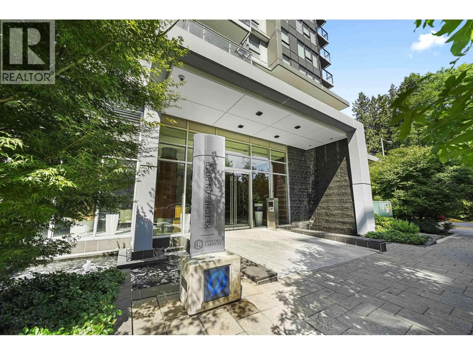 916 3131 KETCHESON ROAD photo 3