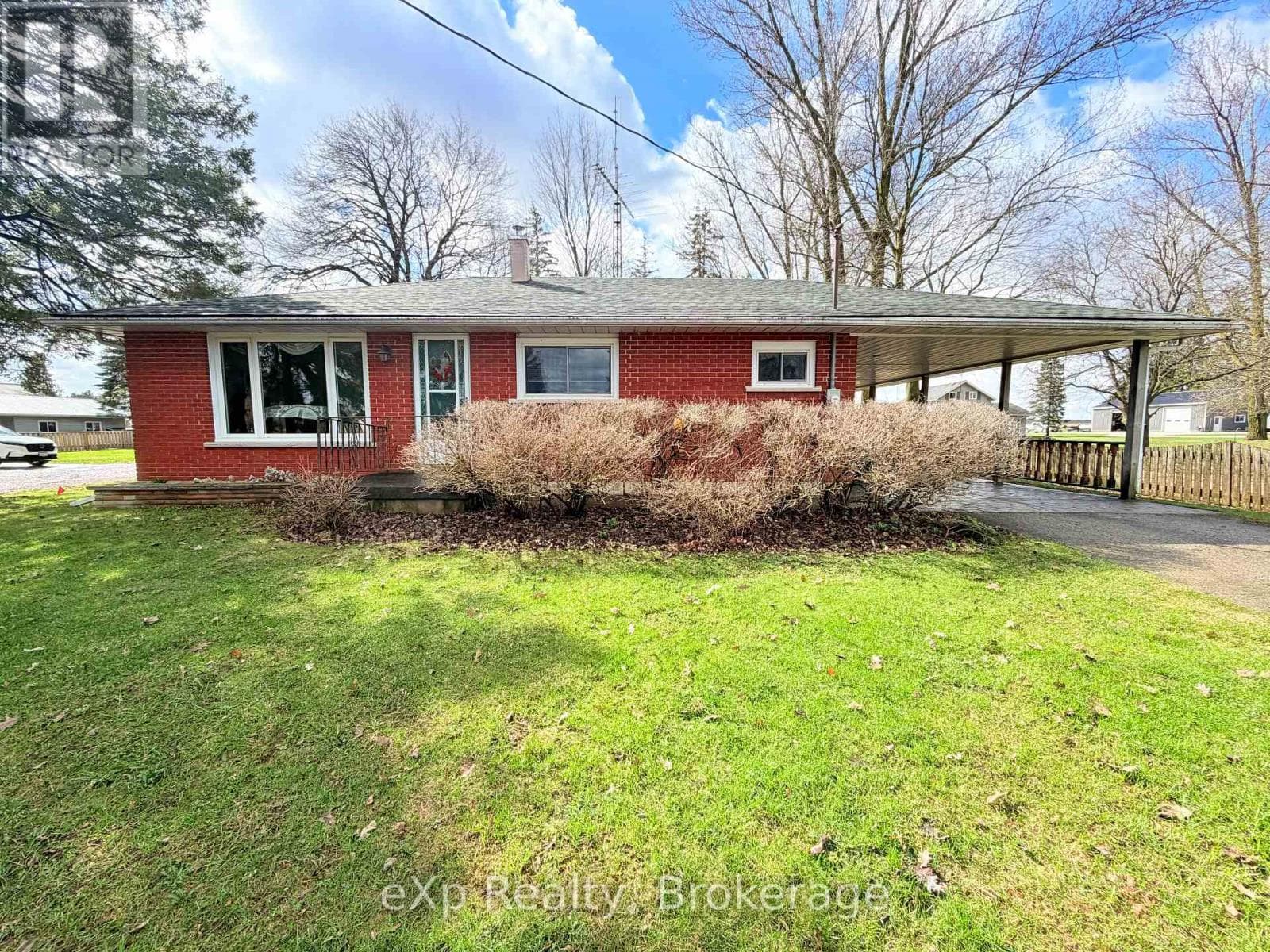 3 bed 1 bath single family at 211 14 CONCESSION — $399,900
