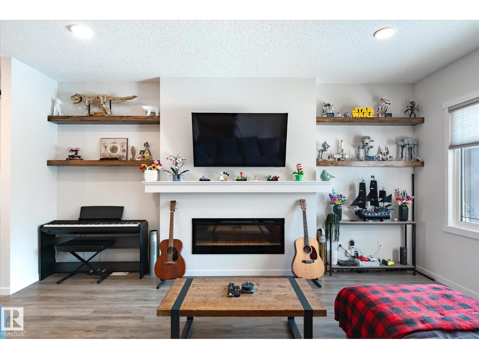 17487 77 ST NW photo 4
