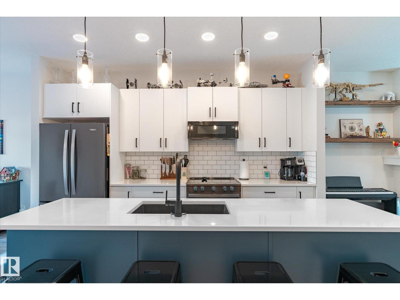 3 bed 3 bath single family at 17487 77 ST NW — $479,000