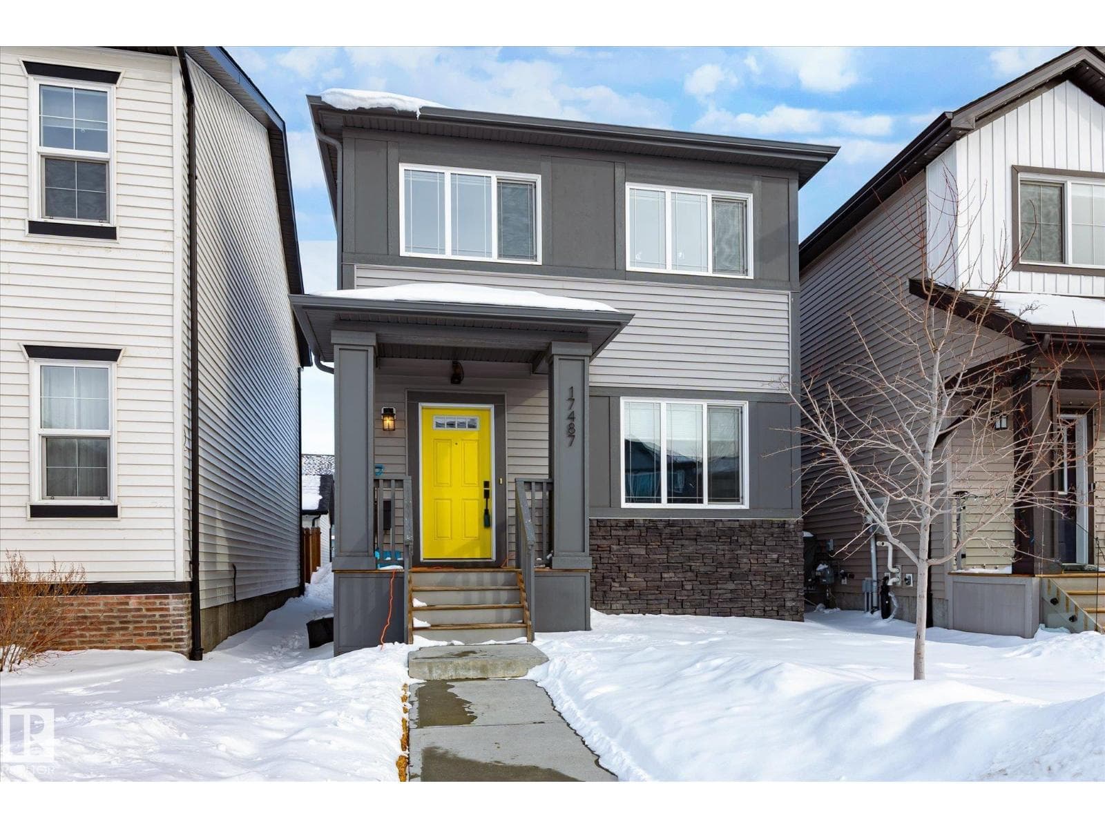 17487 77 ST NW photo 2