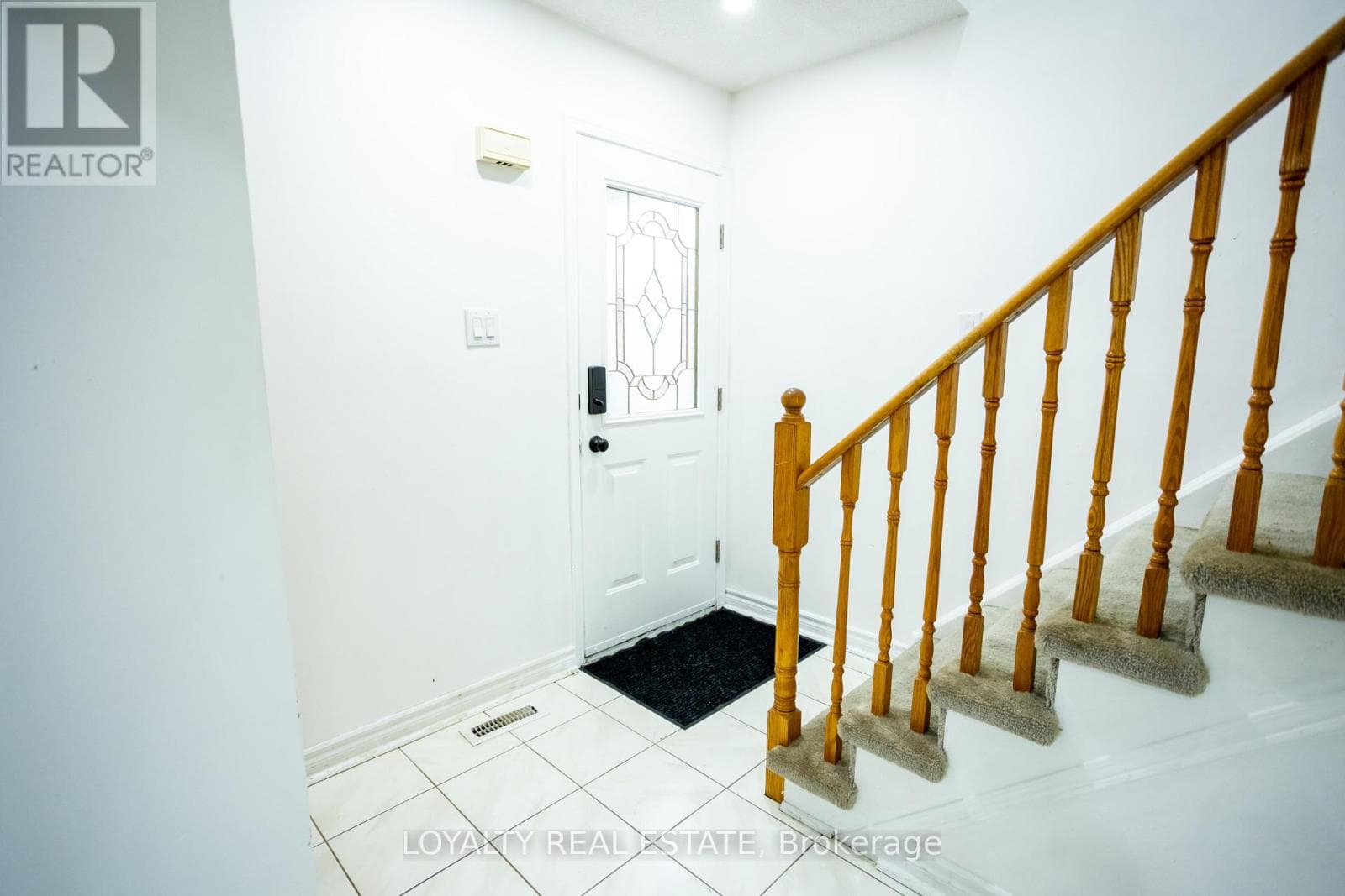 1540 MARSHCOURT DRIVE photo 2
