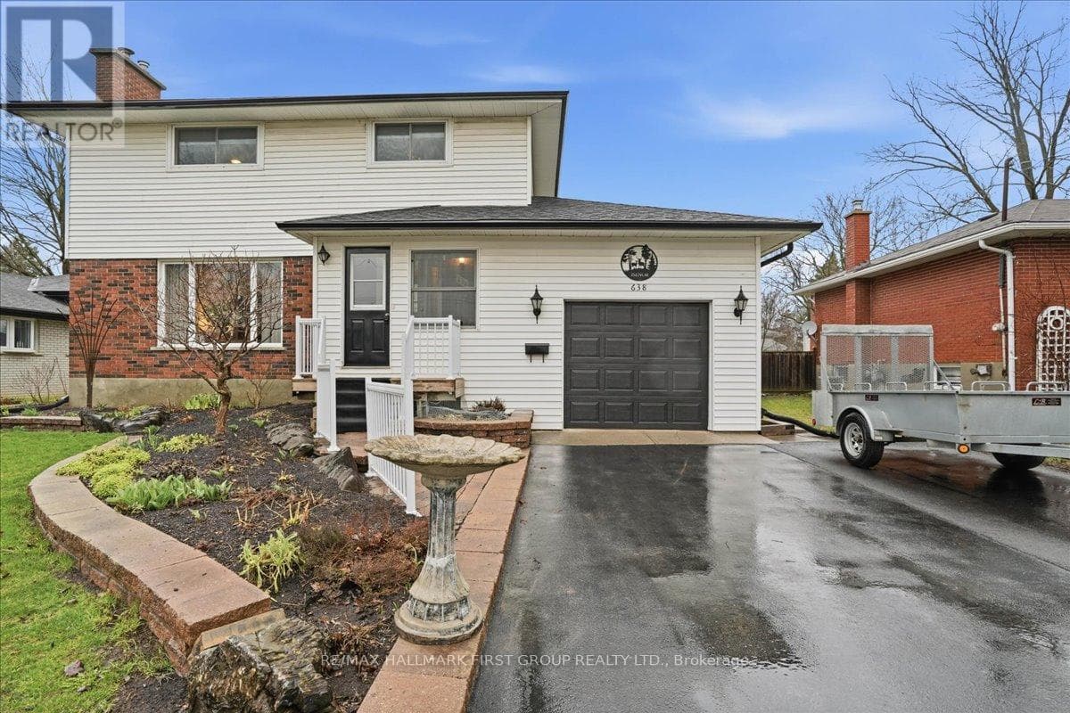 638 BRIDGE STREET photo 4
