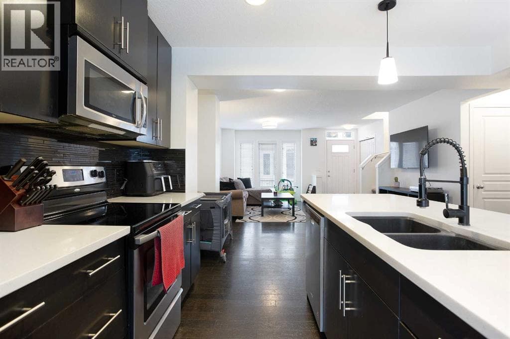 210 Auburn Bay Square SE photo 5