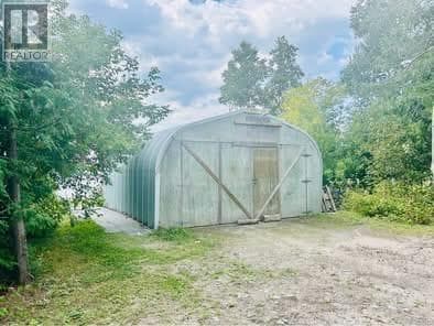291 BERNIER BEACH BOULEVARD photo 5