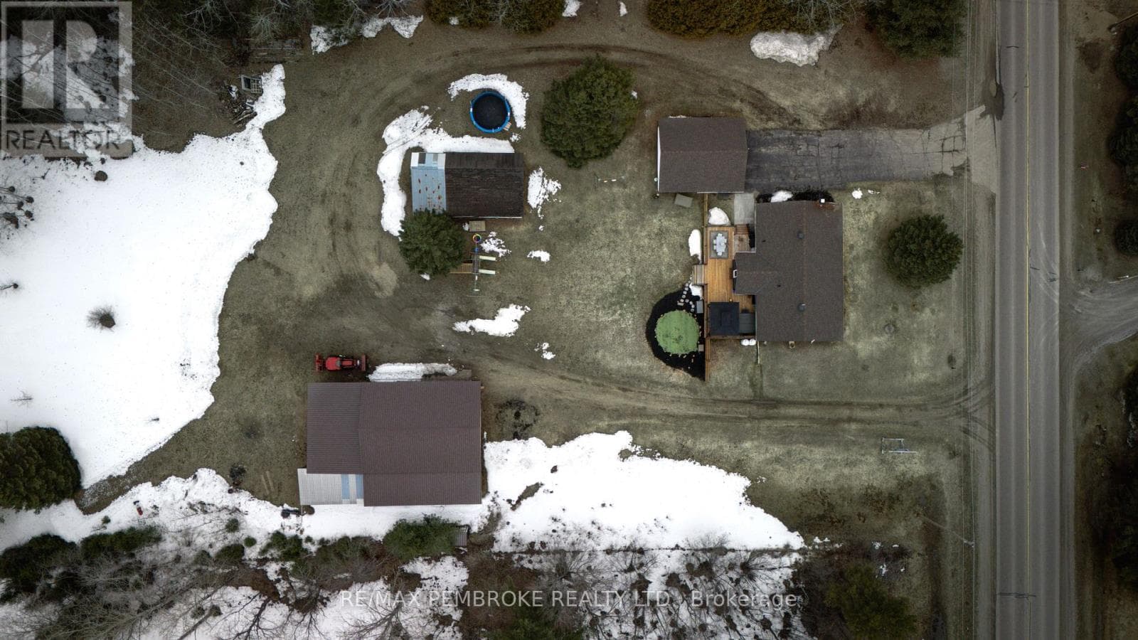 2313 B LINE ROAD photo 4