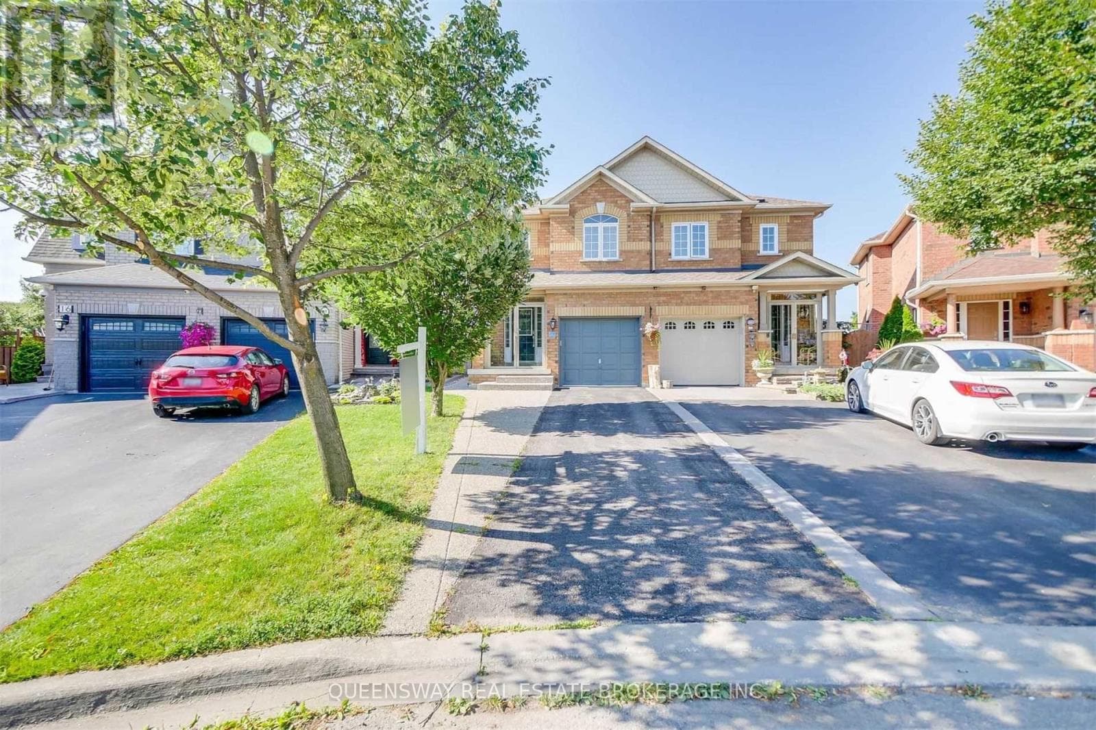 3 bed 3 bath single family at 20 HESKETH COURT — $839,000