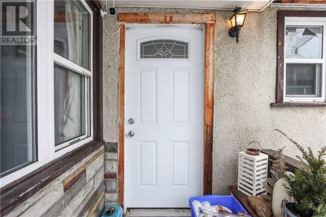 191 Dell Street photo 3