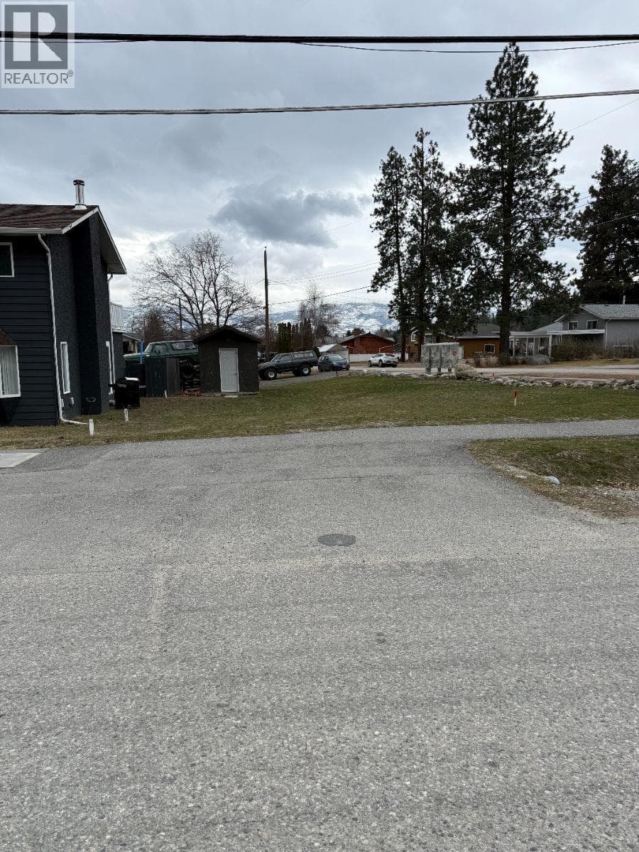 McBain Road photo 2