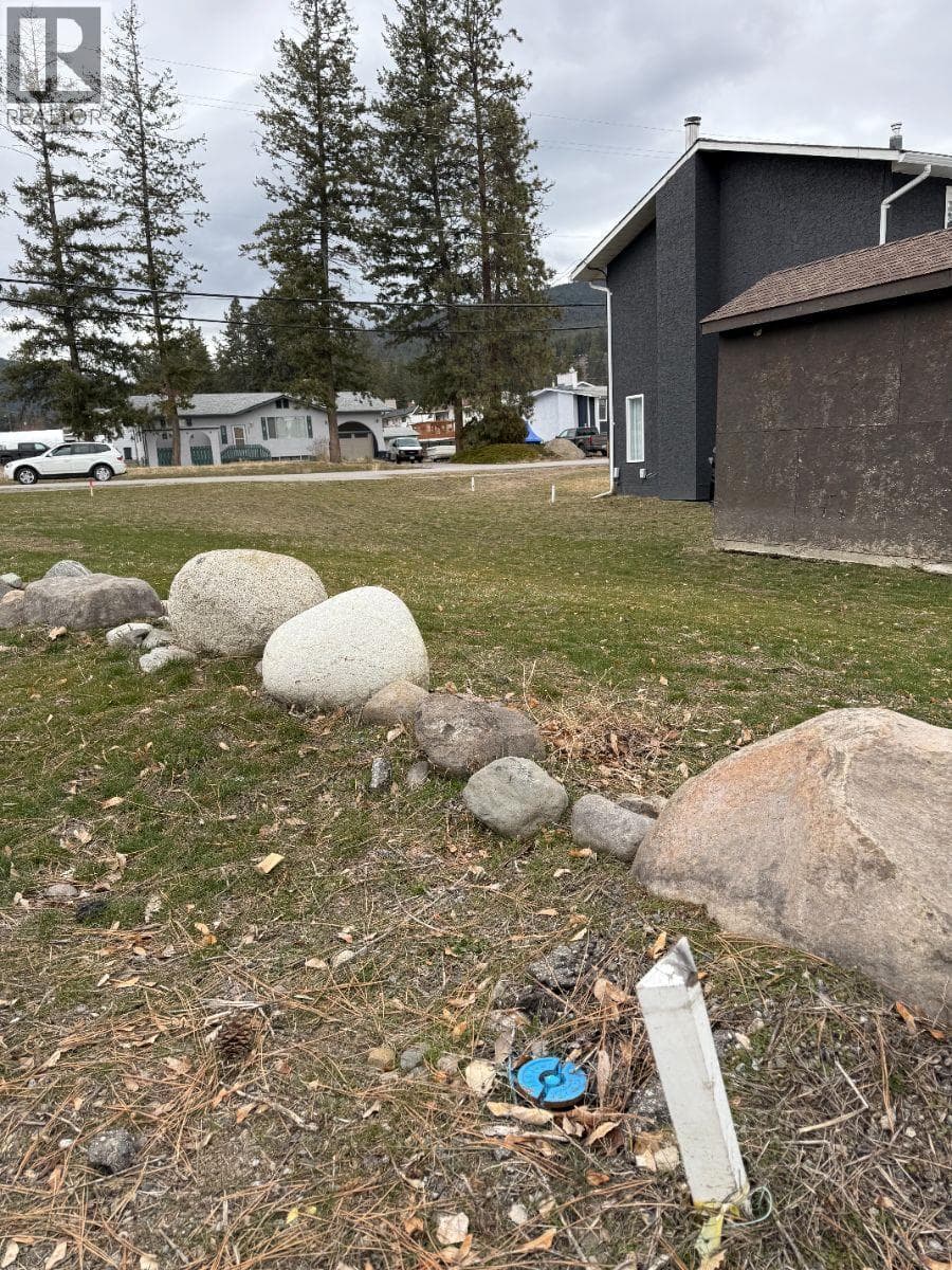 McBain Road photo 4