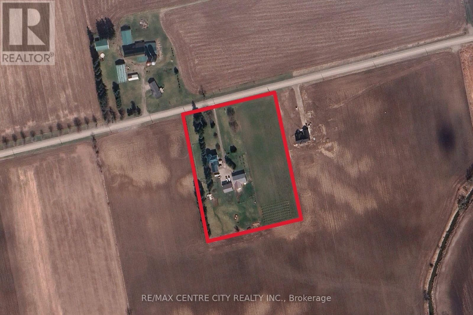 323804 MOUNT ELGIN ROAD photo 2