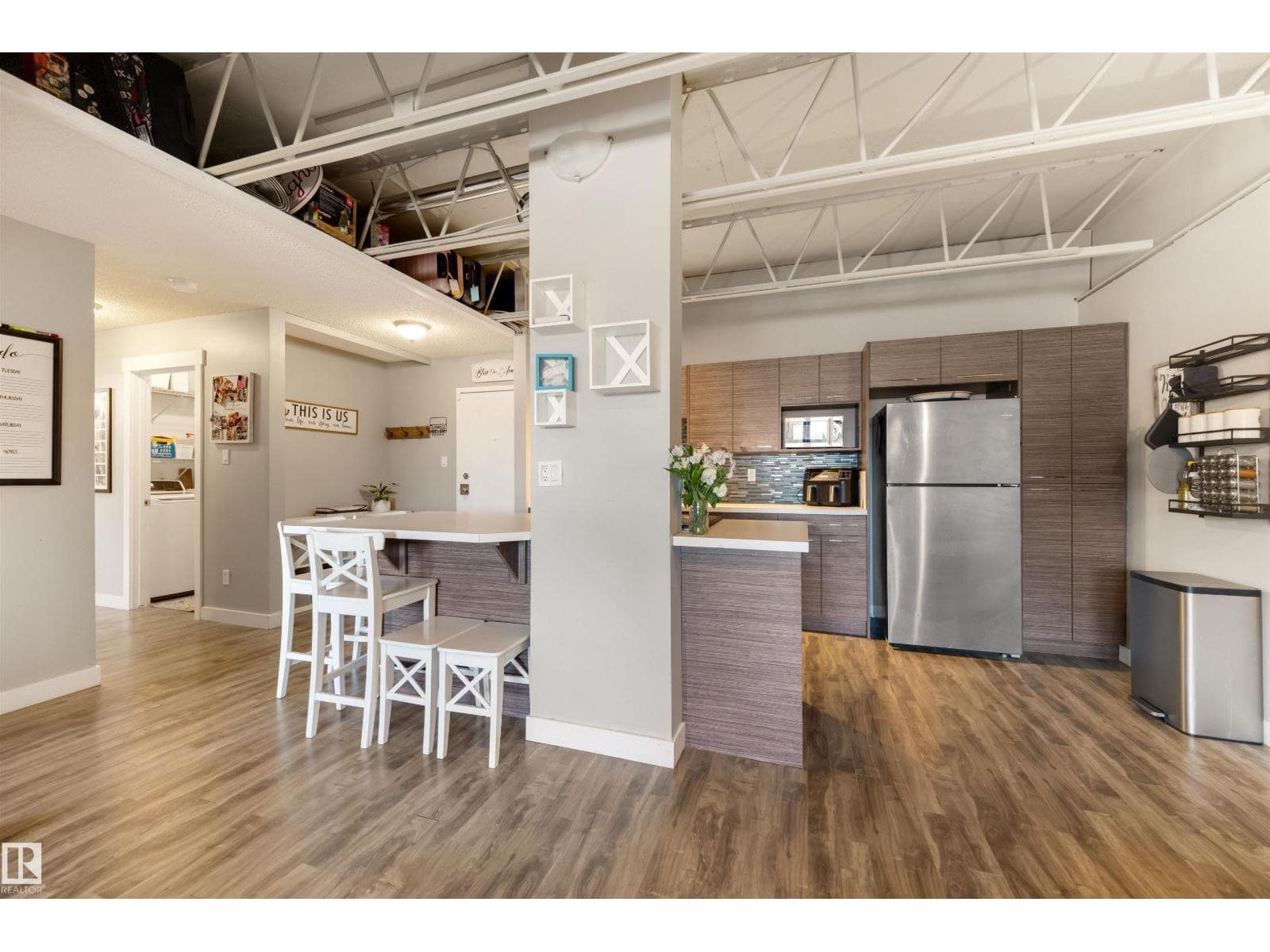 #310 5316 118 AV NW photo 9