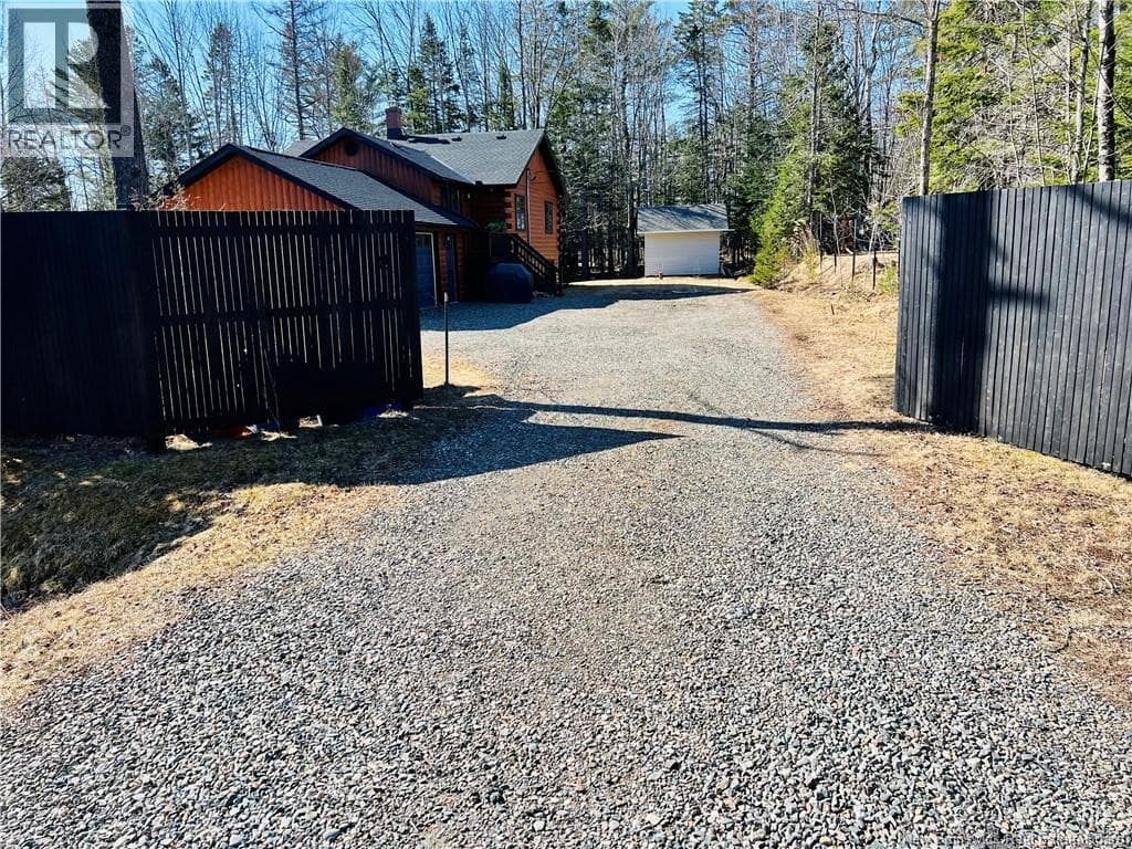 18 Ledge Loop Road photo 2
