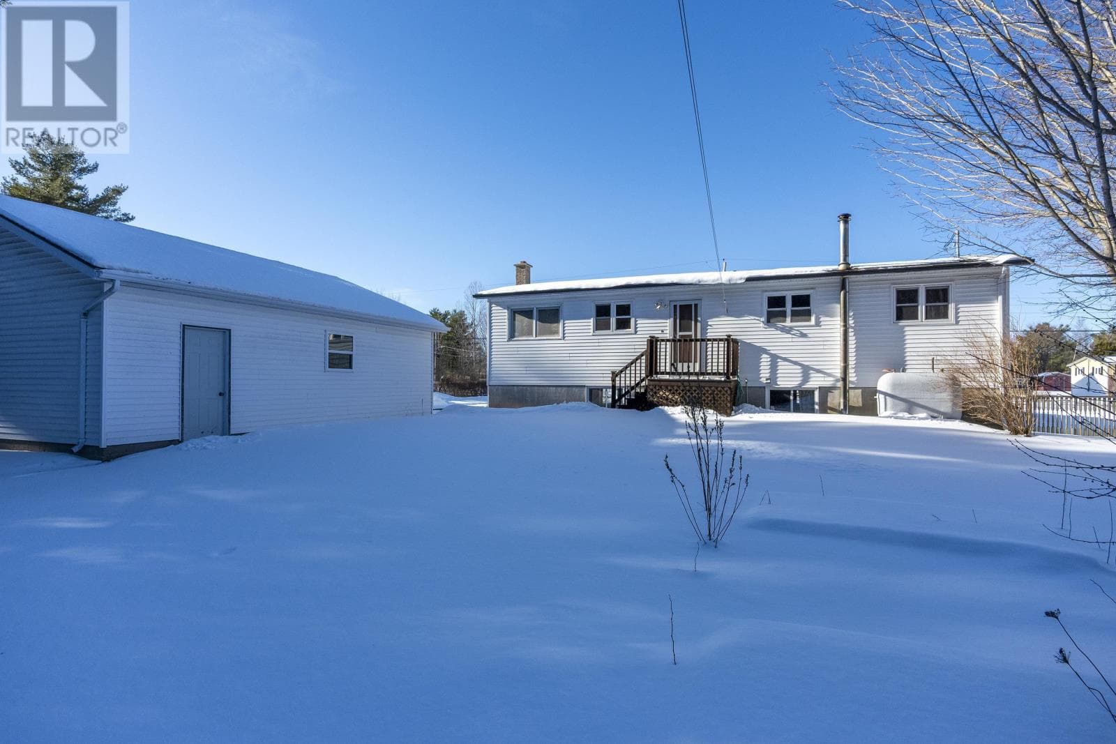 32 Aldred Road photo 3
