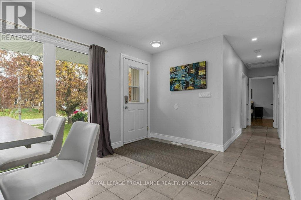 168 AVENUE ROAD photo 3