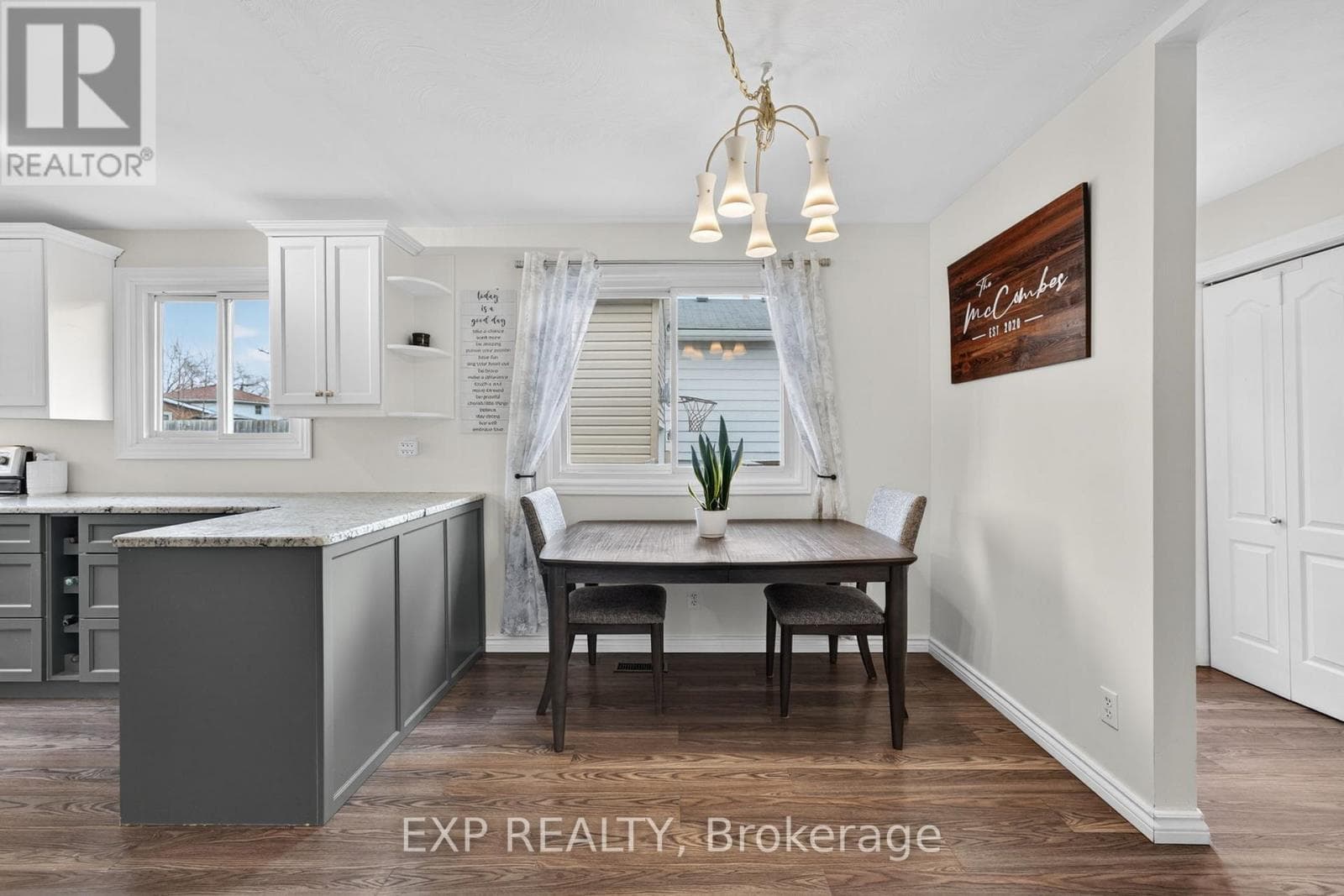 25 MCQUADE DRIVE photo 5