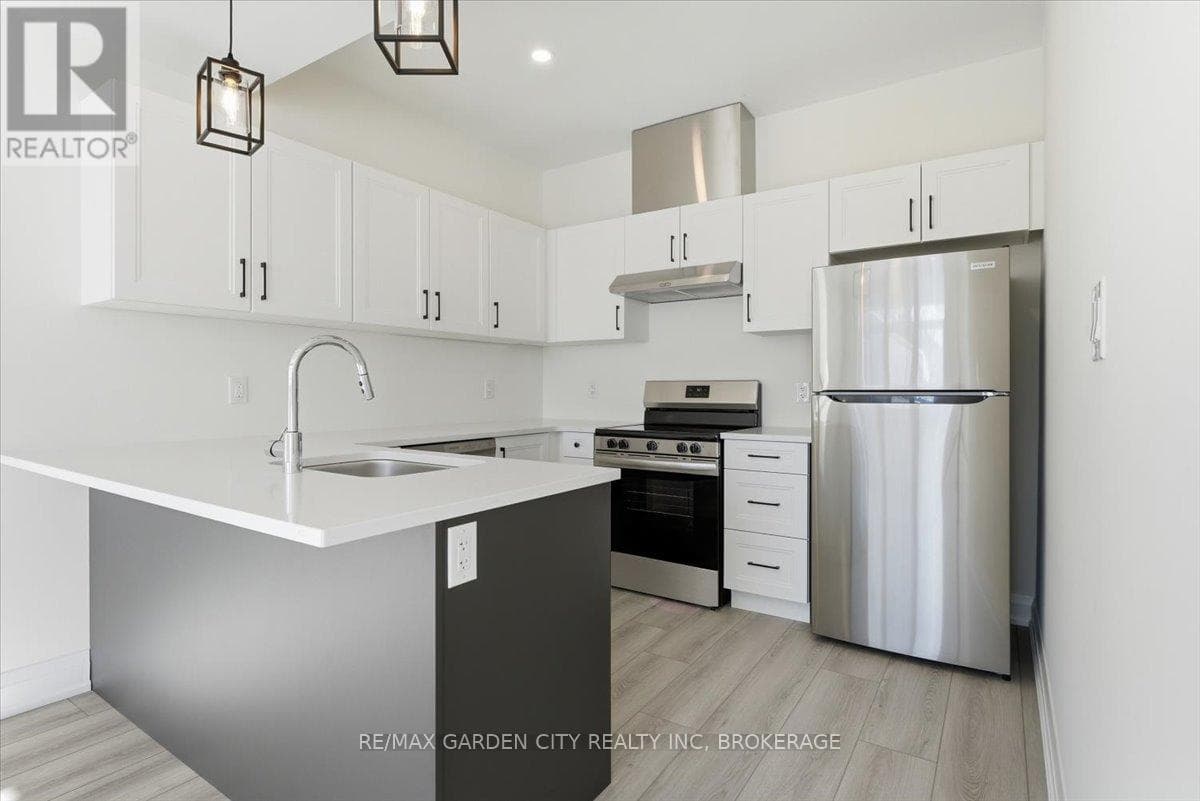 3693 ELM STREET photo 5