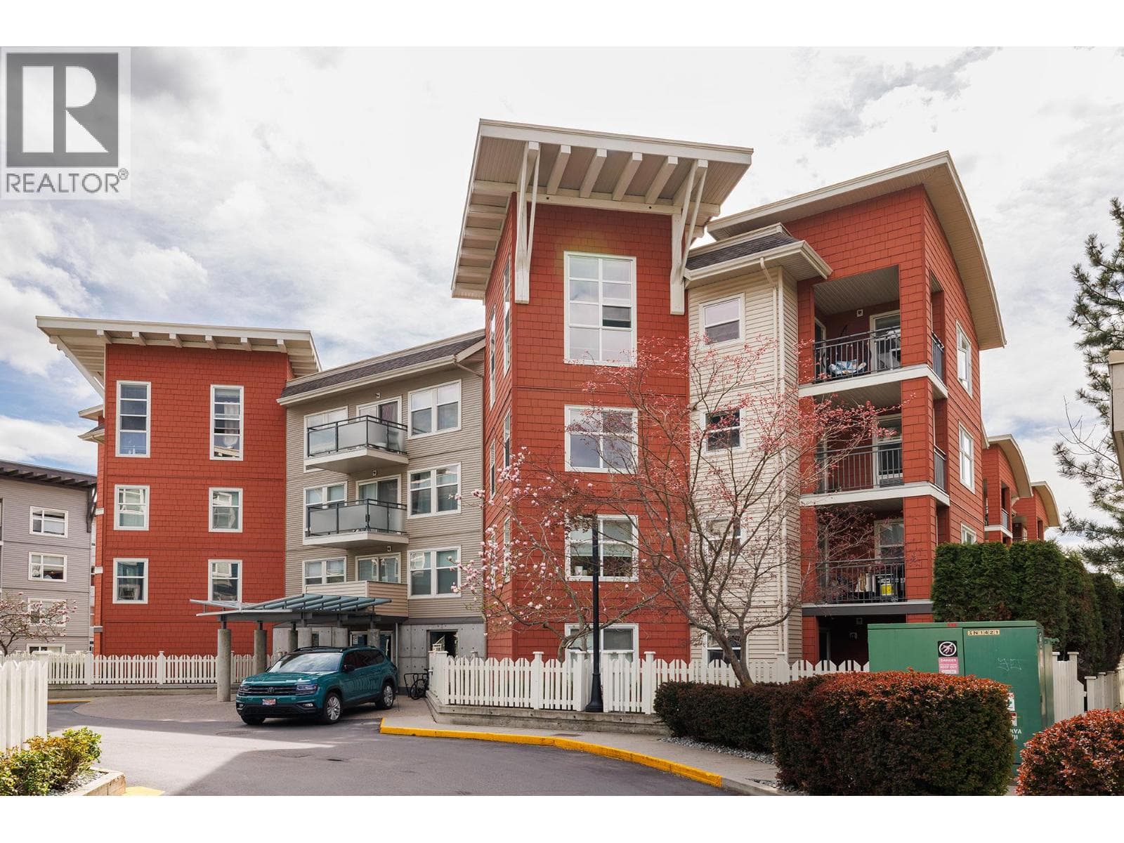 1 bed 1 bath single family at 555 Yates Road Unit# 206 — $339,900