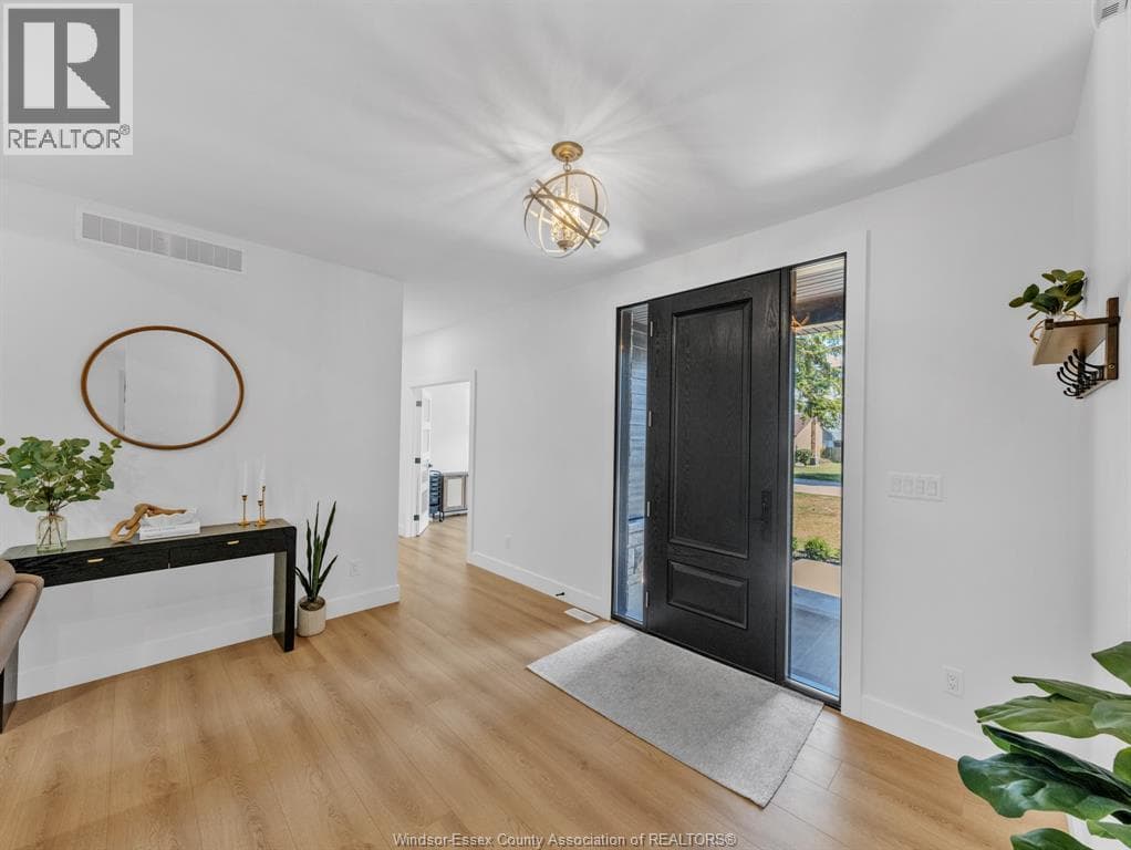 1499 FULLER DRIVE photo 4