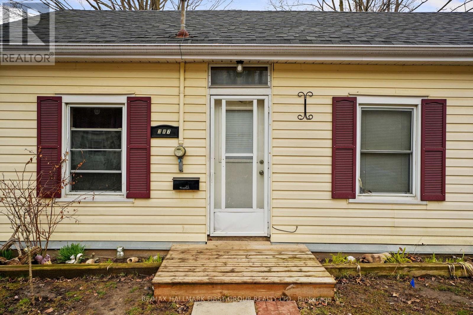 387 / 389 JOHN STREET photo 3