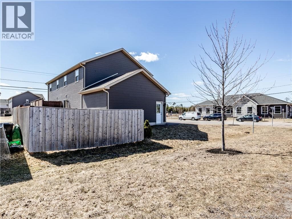 65 Newcombe photo 3